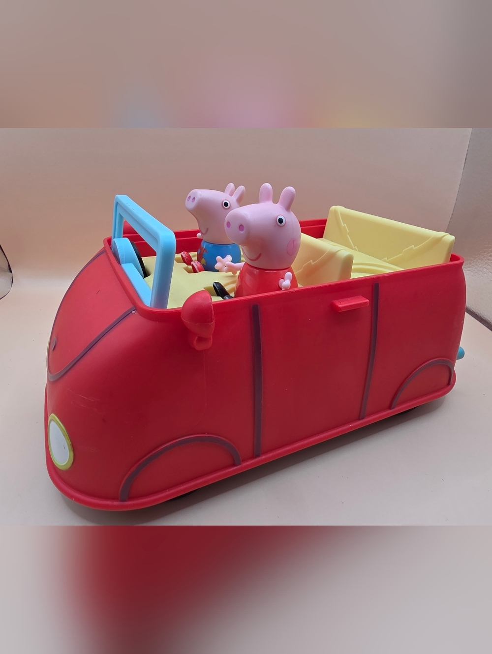 Peppa Pig Peppa's Big Family Car with Sounds